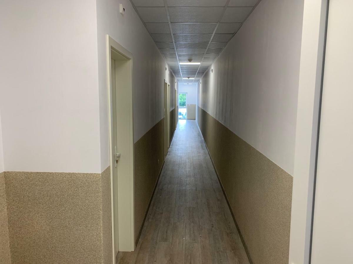 Twt Motel Triptis Ngoại thất bức ảnh